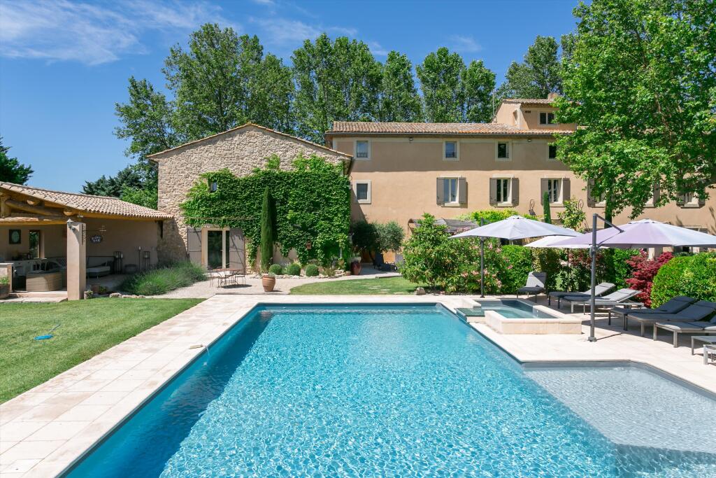 Main image of property: Provence-Alps-Cote d`Azur, Vaucluse, Le Thor