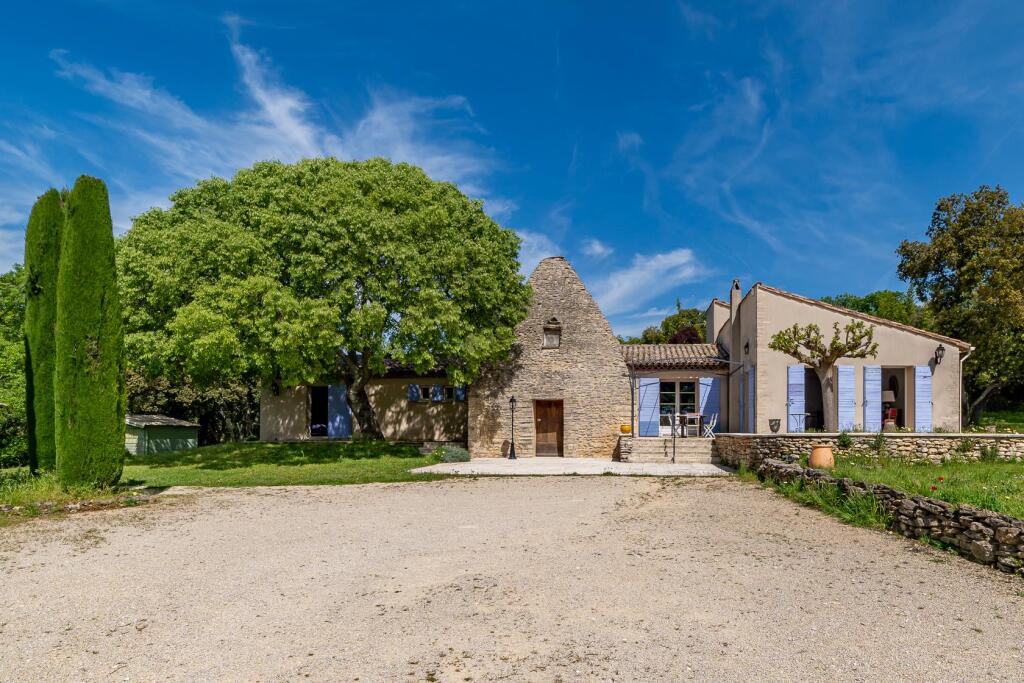 Main image of property: Languedoc-Roussillon, Gard, Uzès