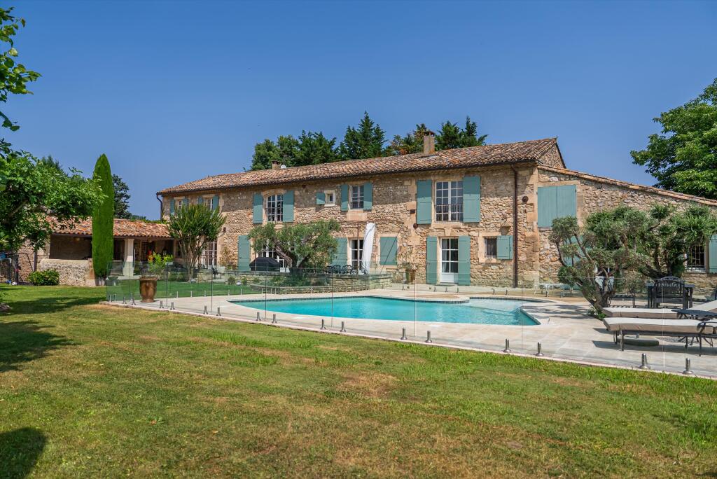 Main image of property: Provence-Alps-Cote d`Azur, Bouches-du-Rhône, Mouriès