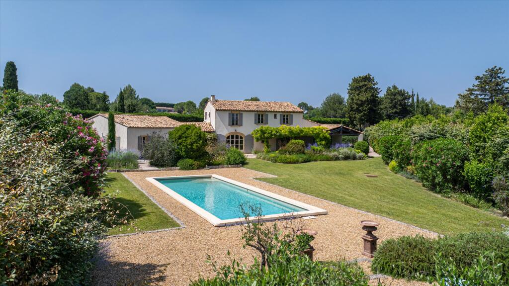 Main image of property: Provence-Alps-Cote d`Azur, Bouches-du-Rhône, St-Rémy-de-Provence