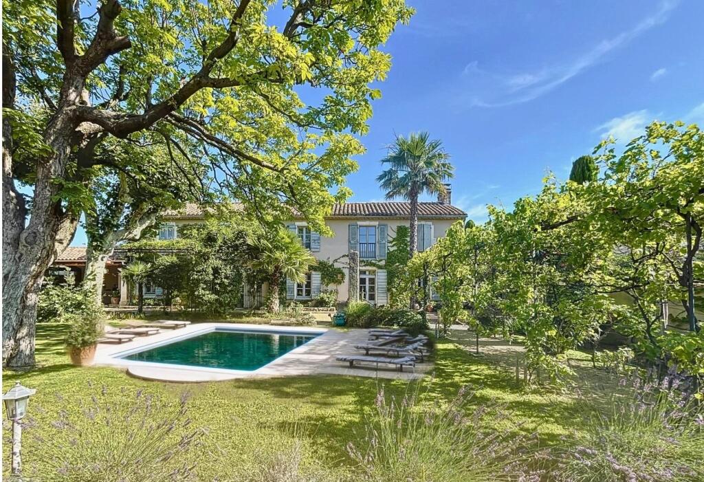 Main image of property: Provence-Alps-Cote d`Azur, Bouches-du-Rhône, St-Rémy-de-Provence