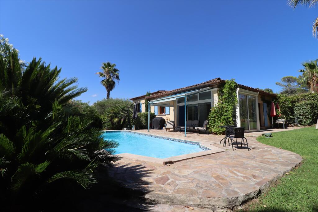 Main image of property: Provence-Alps-Cote d`Azur, Var, St-Raphaël