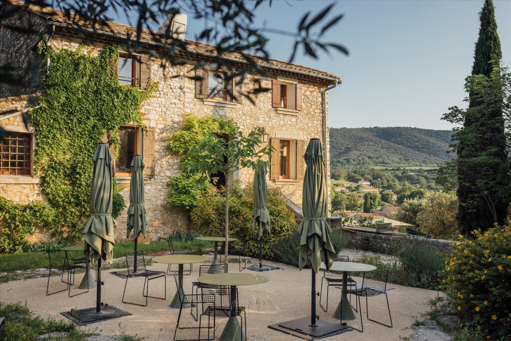 Main image of property: Provence-Alps-Cote d`Azur, Vaucluse, Mormoiron