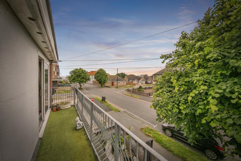 Additional property image - Kings Avenue, Holland-On-Sea, Clacton-On-Sea