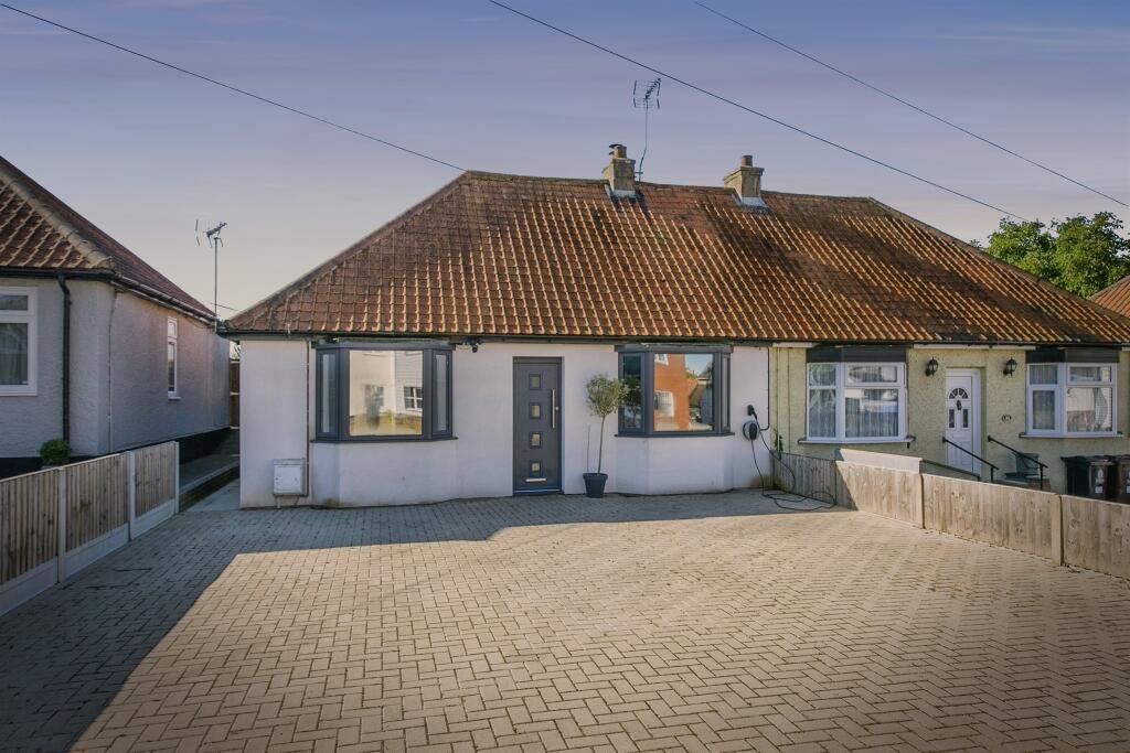 Additional property image - Mill Street, St. Osyth, Clacton-On-Sea