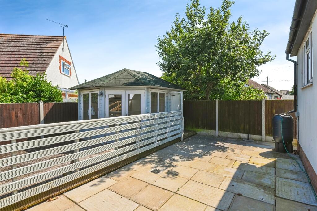 Additional property image - Fern Way, Jaywick, Clacton-On-Sea