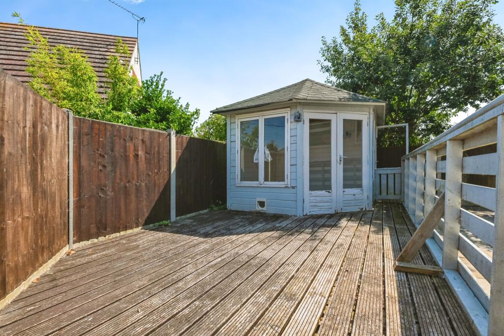Additional property image - Fern Way, Jaywick, Clacton-On-Sea