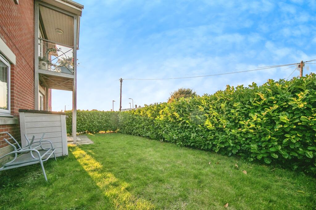 Additional property image - York Road, Holland-On-Sea, Clacton-On-Sea