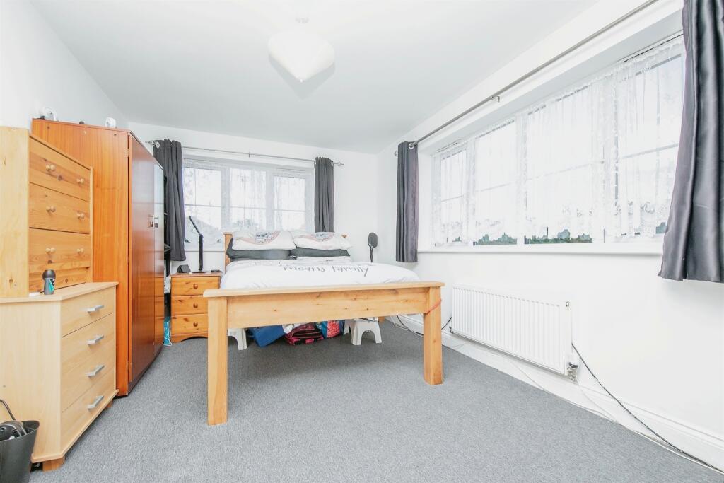 Additional property image - York Road, Holland-On-Sea, Clacton-On-Sea