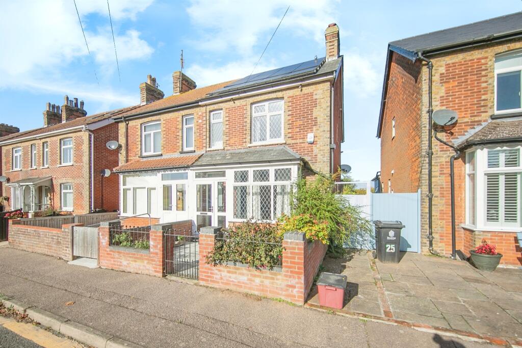 Additional property image - Naze Park Road, WALTON ON THE NAZE