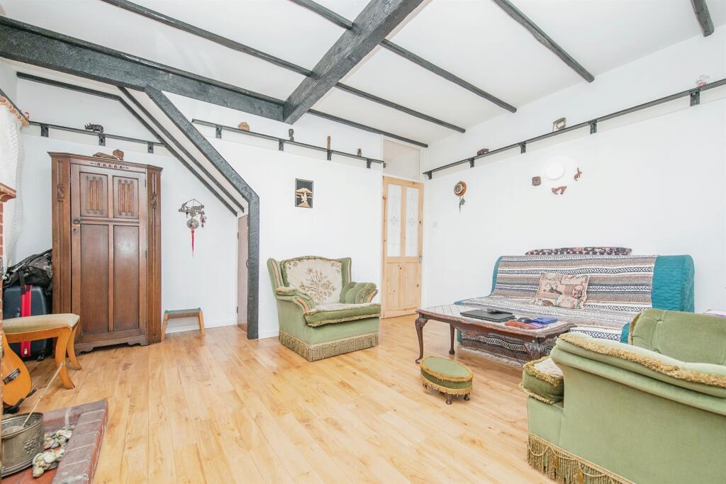 Additional property image - Naze Park Road, WALTON ON THE NAZE