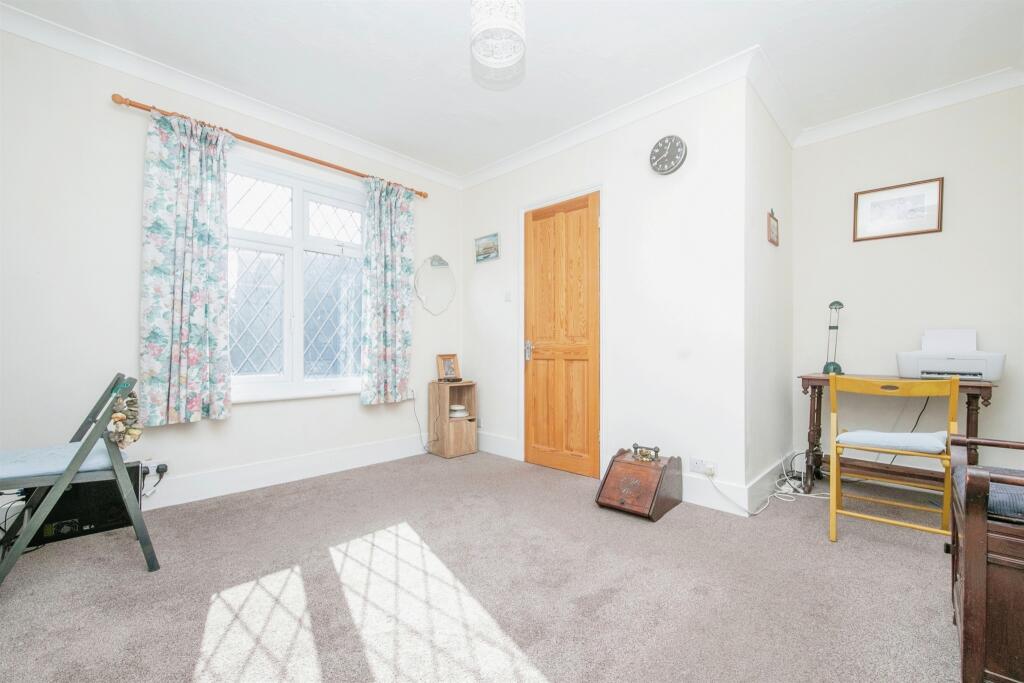 Additional property image - Naze Park Road, WALTON ON THE NAZE
