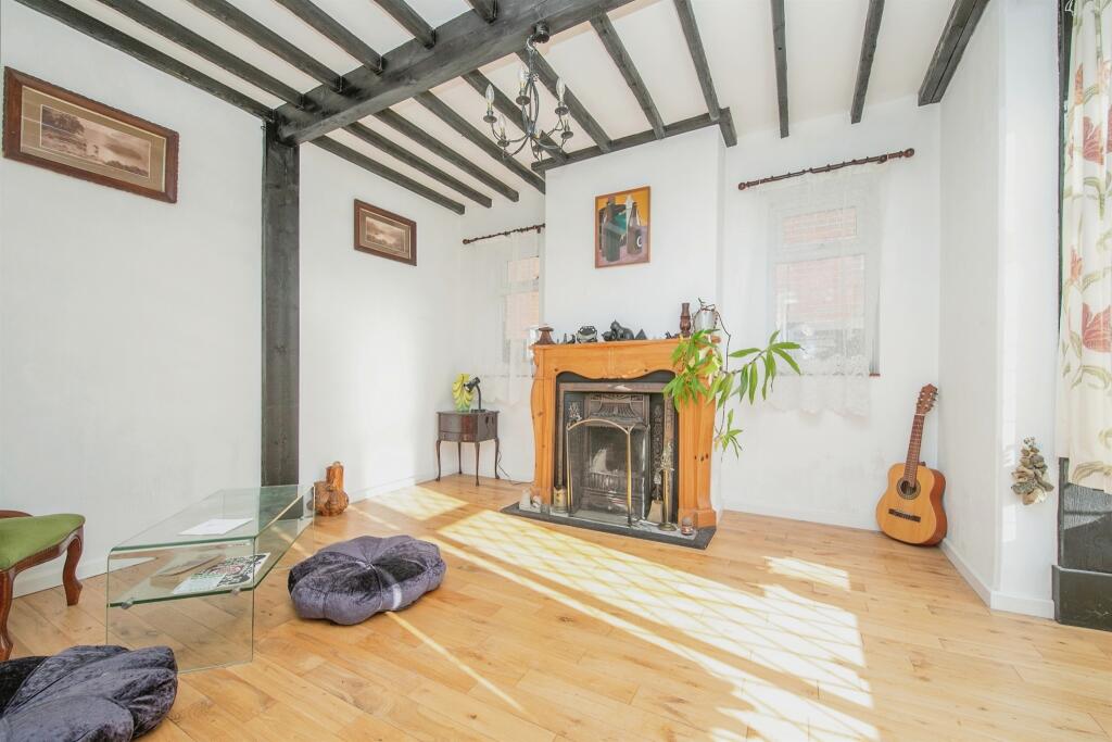 Additional property image - Naze Park Road, WALTON ON THE NAZE