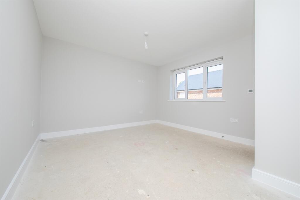 Additional property image - Nursery Field, Frinton Road, Thorpe-Le-Soken, Clacton-On-Sea