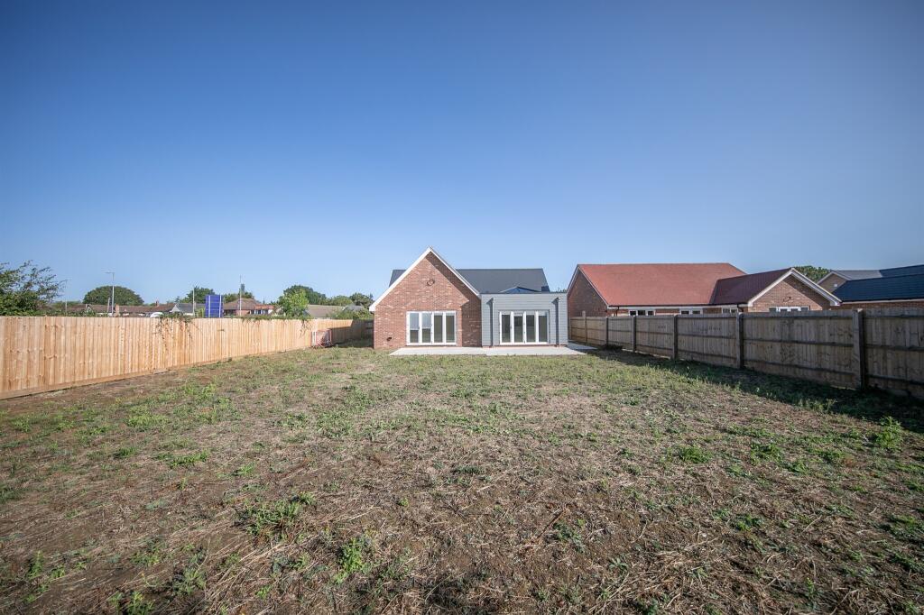 Additional property image - Nursery Field, Frinton Road, Thorpe-Le-Soken, Clacton-On-Sea