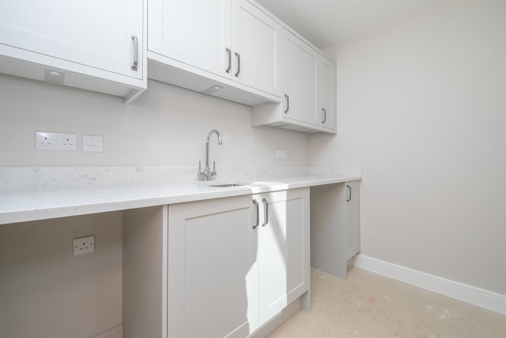 Additional property image - Nursery Field, Frinton Road, Thorpe-Le-Soken, Clacton-On-Sea