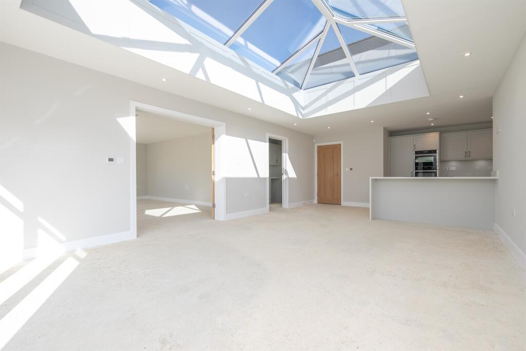 Additional property image - Nursery Field, Frinton Road, Thorpe-Le-Soken, Clacton-On-Sea