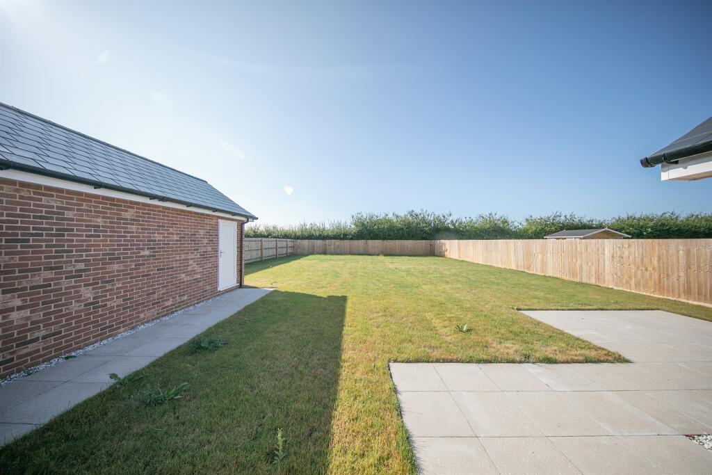 Additional property image - Nursery Field, Frinton Road, Thorpe-Le-Soken, Clacton-On-Sea