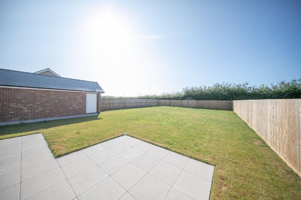 Additional property image - Nursery Field, Frinton Road, Thorpe-Le-Soken, Clacton-On-Sea