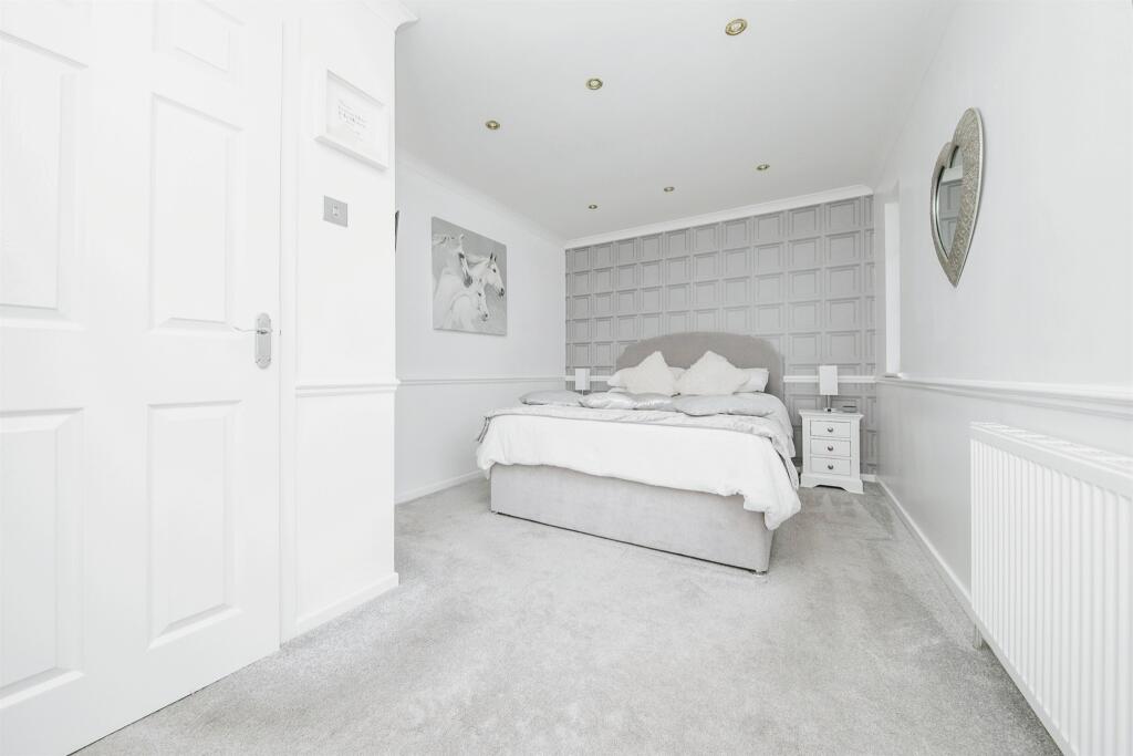 Additional property image - Hyacinth Close, Clacton-On-Sea