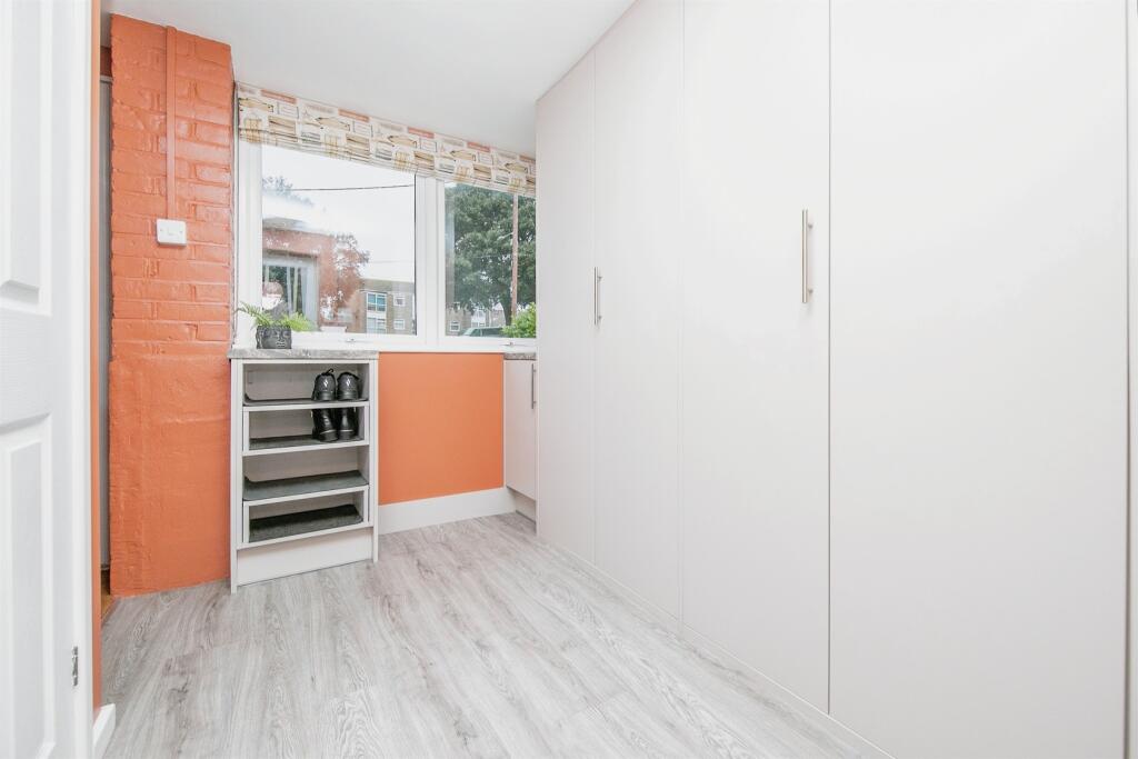 Additional property image - Naze Park Road, Walton On The Naze