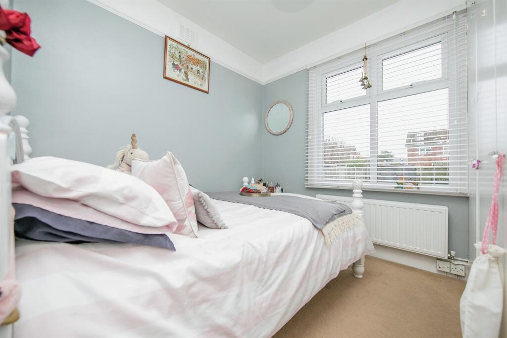Additional property image - Naze Park Road, Walton On The Naze