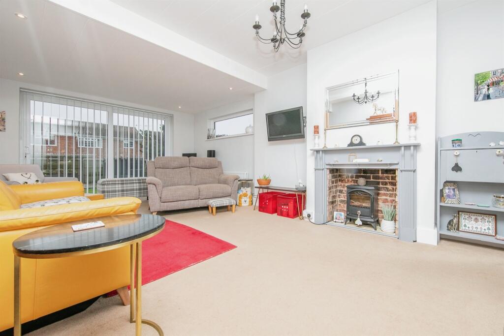 Additional property image - Naze Park Road, Walton On The Naze