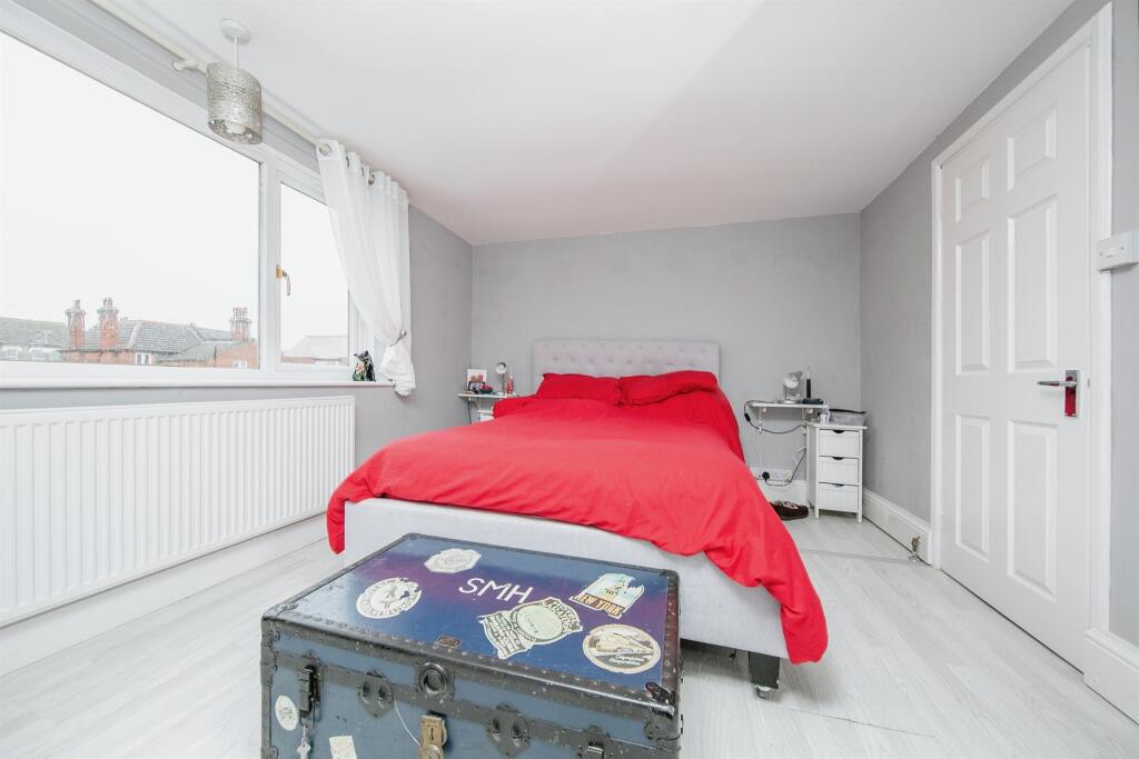 Additional property image - Beaconsfield Road, Clacton-On-Sea