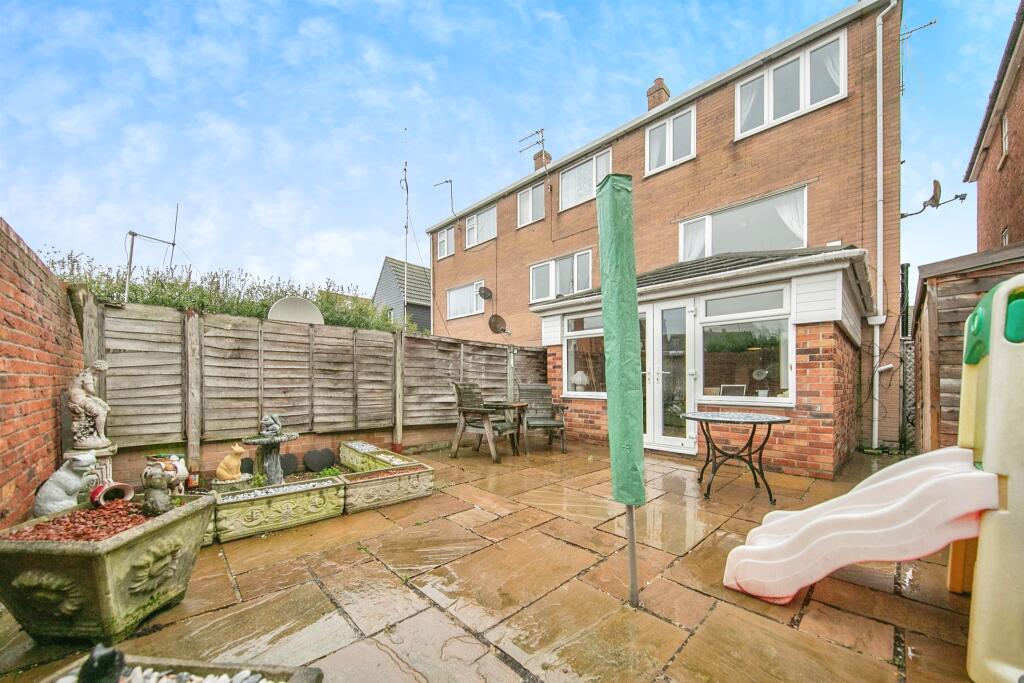Additional property image - Beaconsfield Road, Clacton-On-Sea