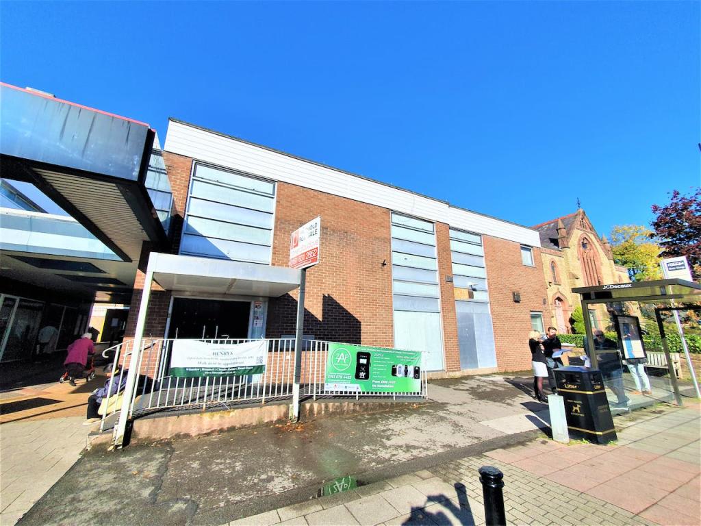 High street retail property to lease in 21 Bramhall Lane South, Bramhall, Stockport, SK7 1AQ, SK7