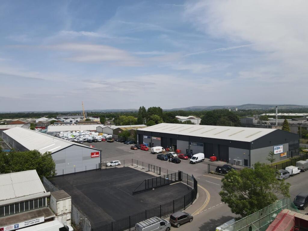 Land to lease in Southfield 25, Ashton Road, Bredbury, SK6 2QN, SK6