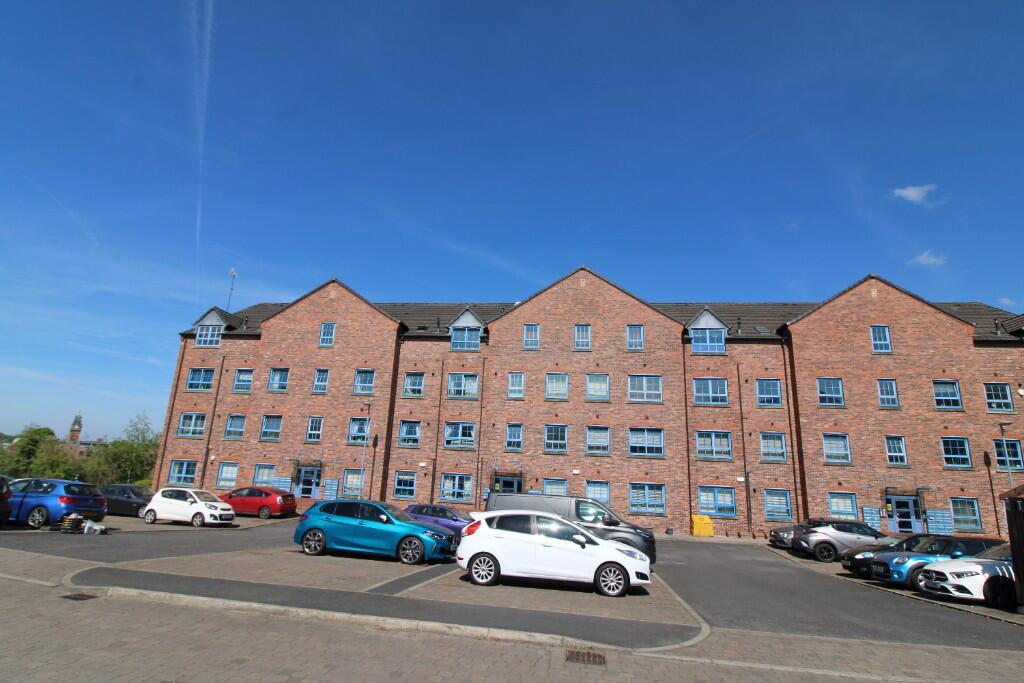 Main image of property: Warrington Street, Stalybridge, Greater Manchester, SK15