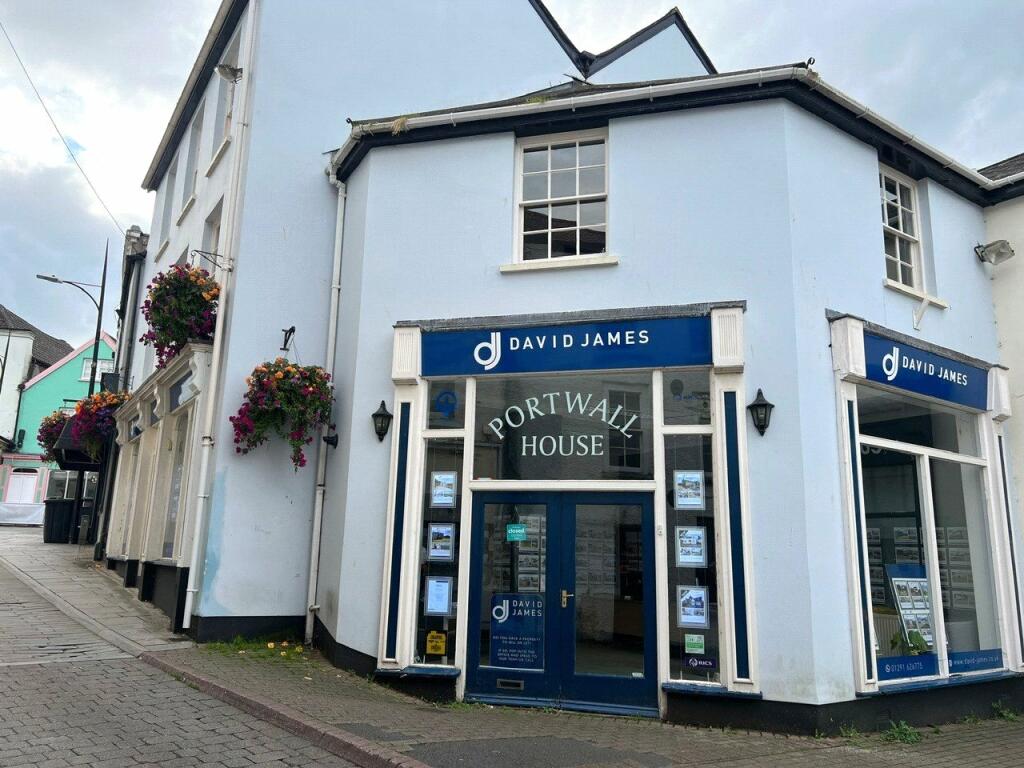 Main image of property: Bank Street, Chepstow, Monmouthshire, NP16