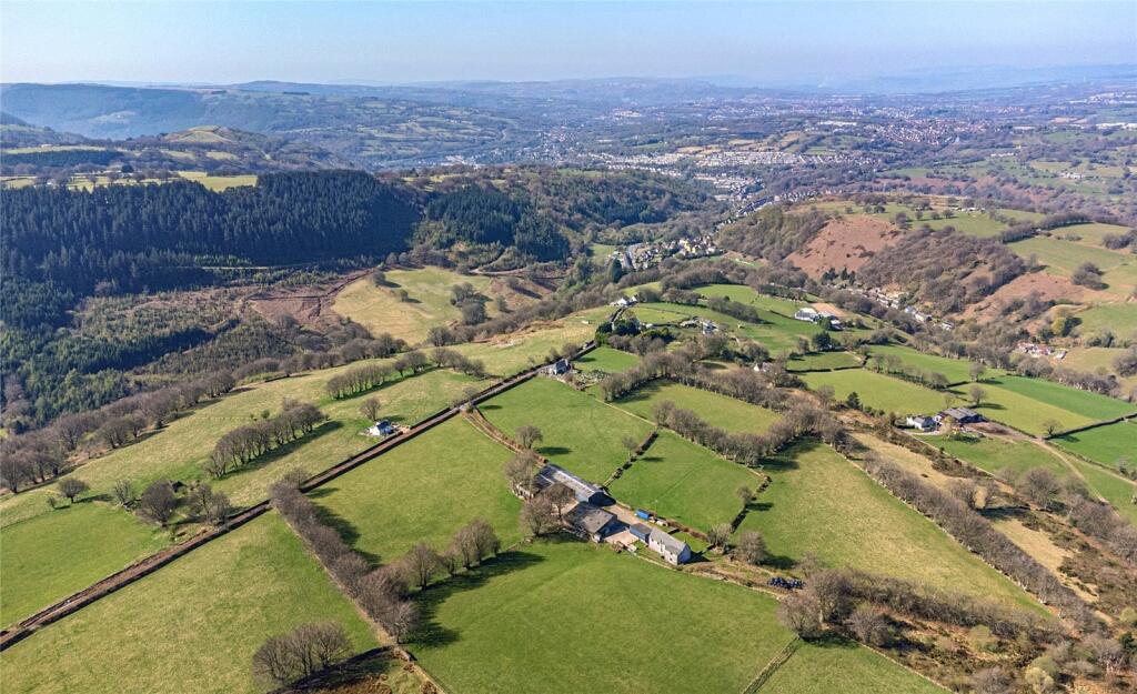 Main image of property: Hafodyrynys, Crumlin, Newport, Torfaen, NP11