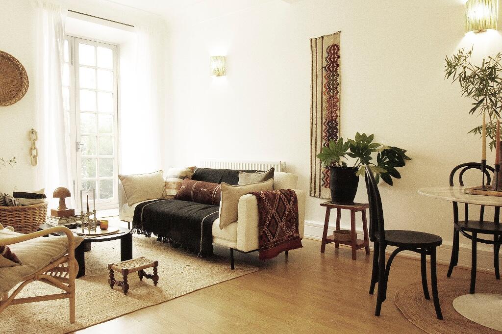 Main image of property: Rosebery Avenue, London, EC1R