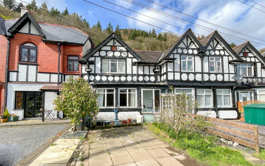 3 bedroom terraced house for sale in Trefriw, Conwy, LL27