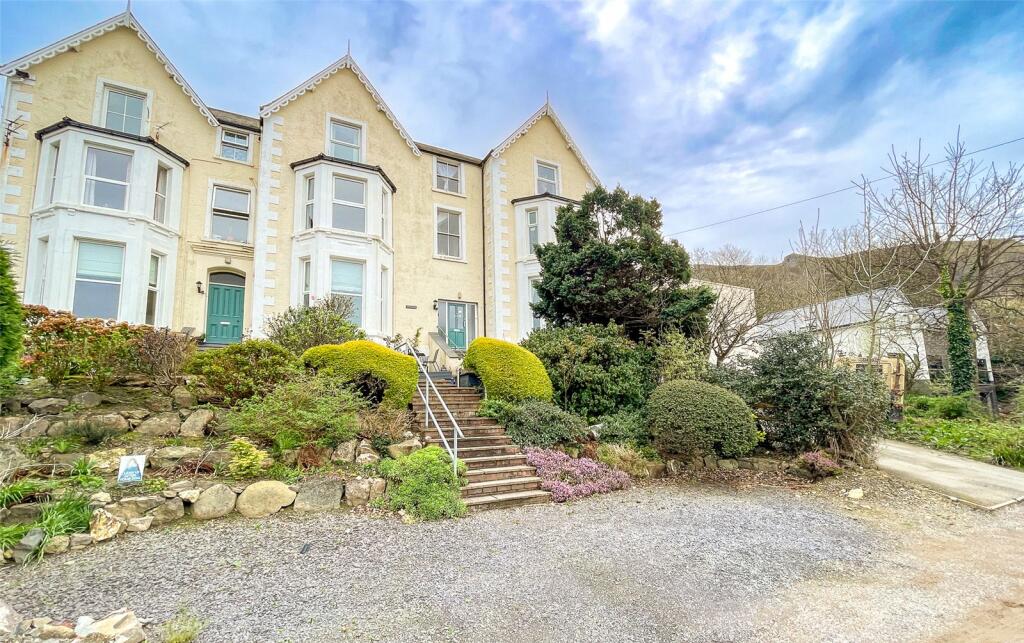 1 bedroom apartment for sale in Fernbrook Road, Penmaenmawr, Conwy, LL34
