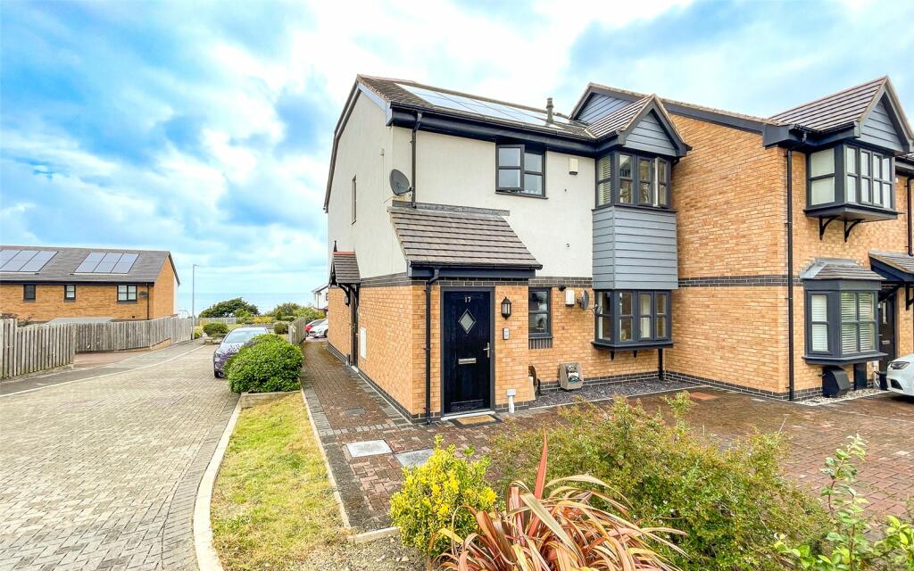 2 bedroom apartment for sale in Gwel Y Mor, Dwygyfylchi, Penmaenmawr