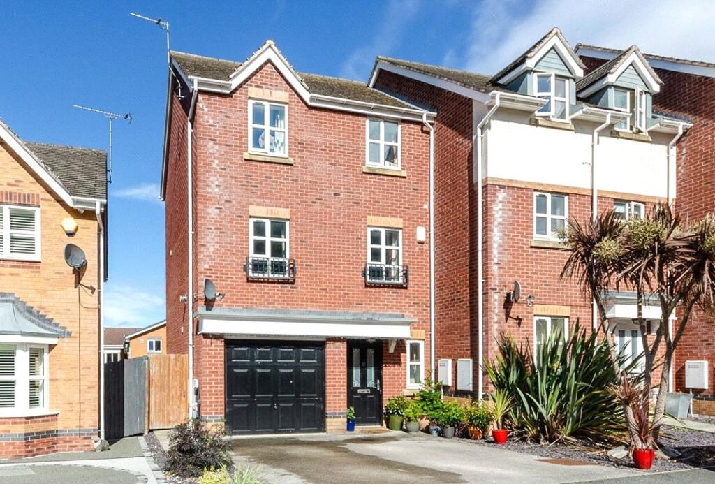 Main image of property: Cwrt Llewelyn, Conwy, LL32