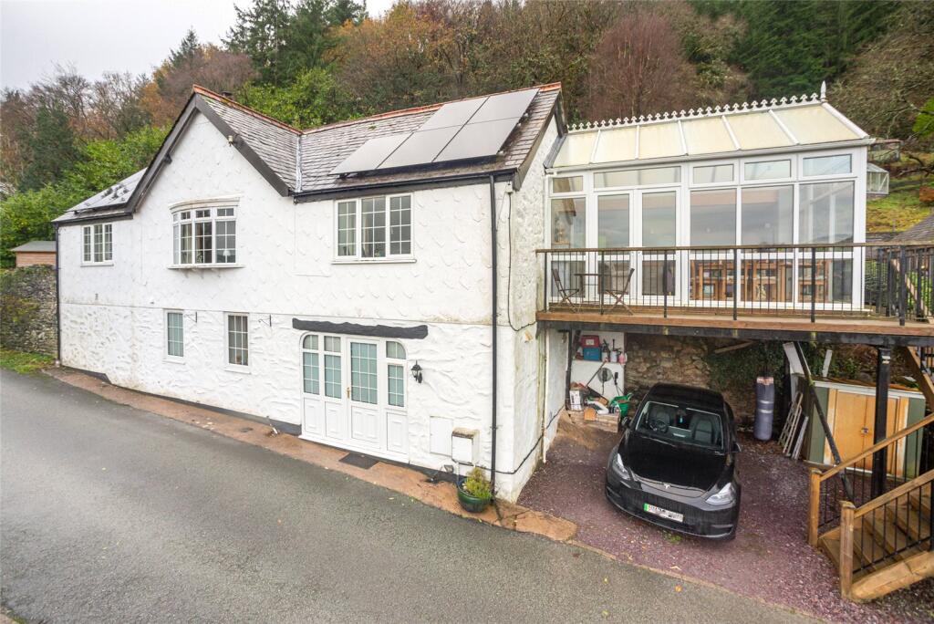 Main image of property: Trefriw, Conwy, LL27