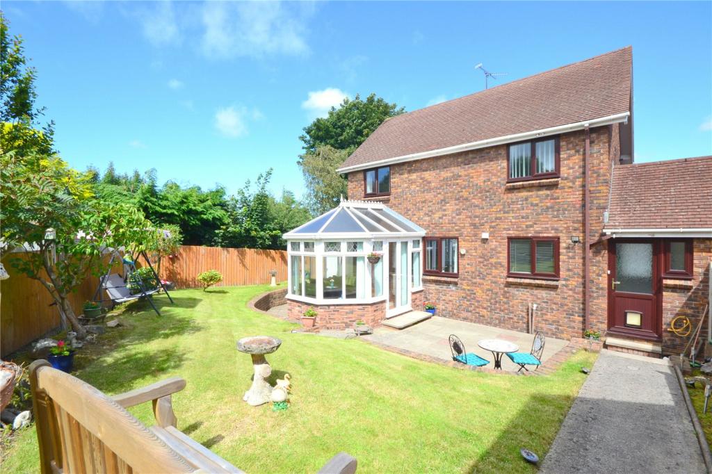 3 bedroom detached house for sale in Llanrwst Road, Colwyn Bay, Conwy, LL28