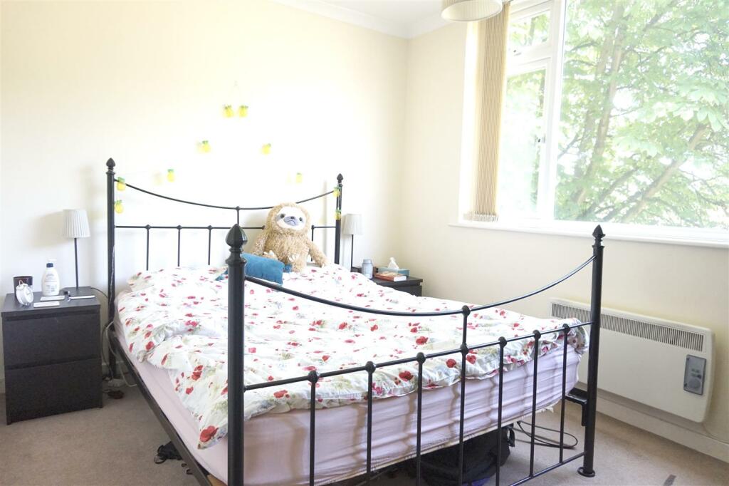 Additional property image - Savoy Close, Harborne, B32