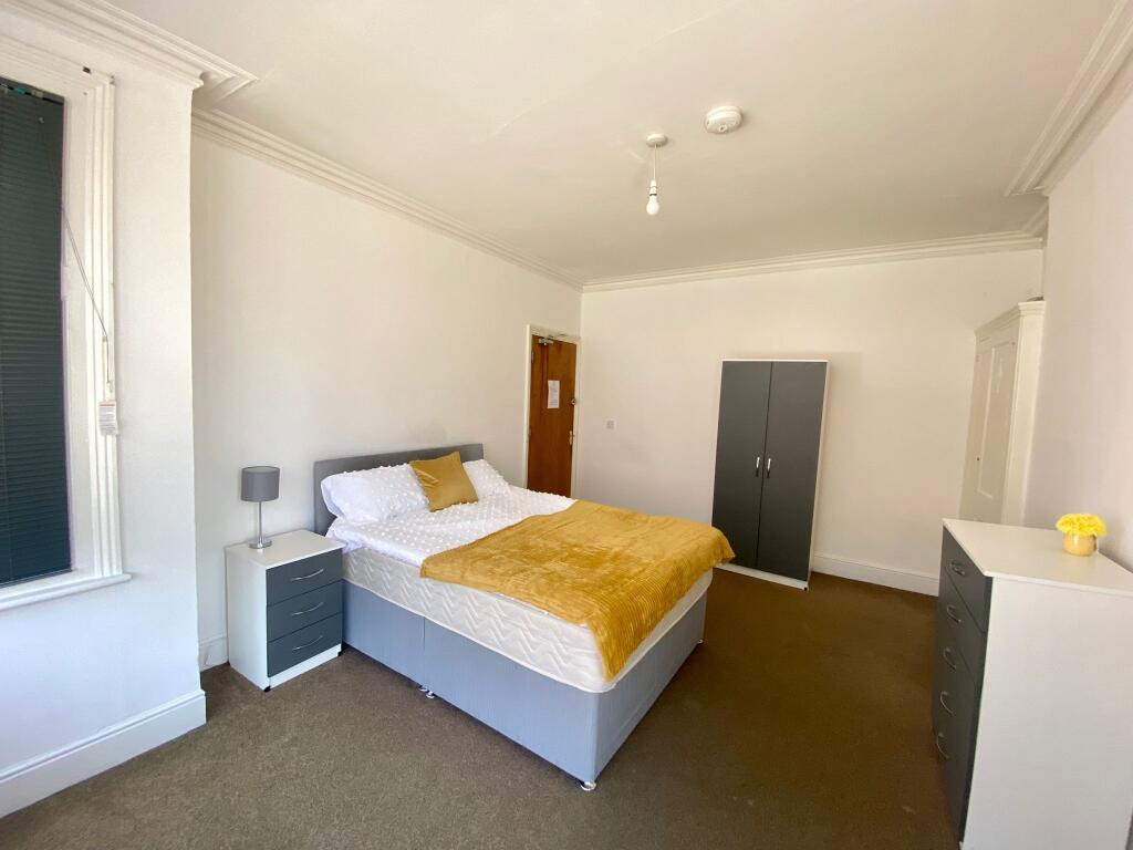 Main image of property: Room 4 Ashburnham Road, Bedford