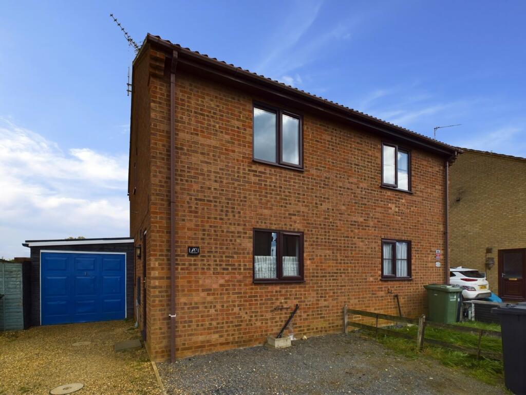 3 bedroom semidetached house for sale in Brady Gardens, Denver