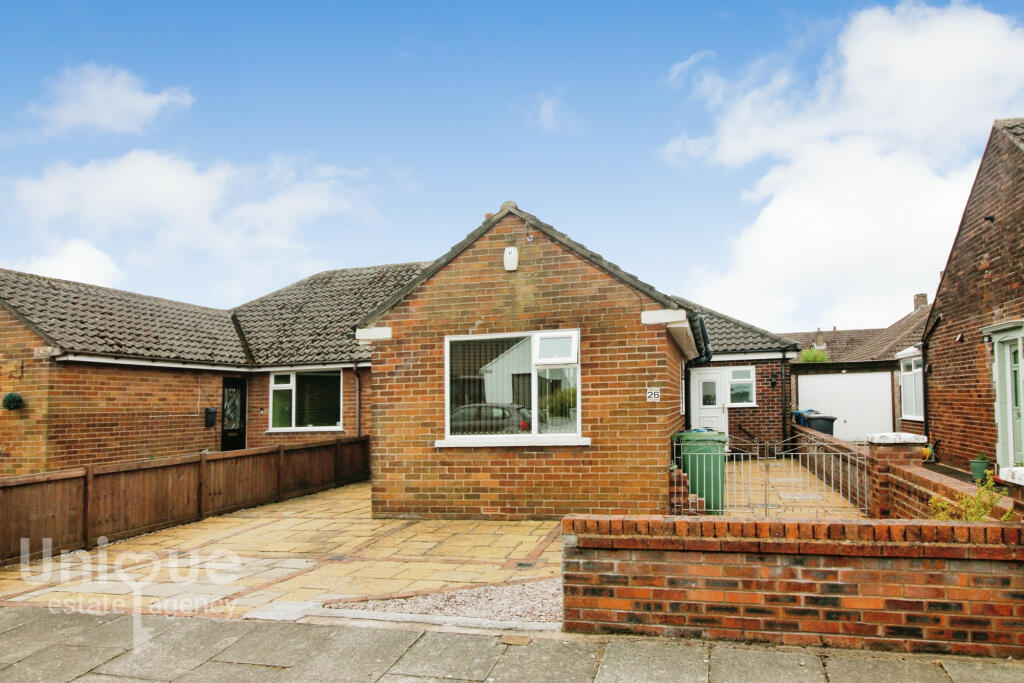 3 bedroom bungalow for sale in Lomond Avenue, Lytham St. Annes, FY8