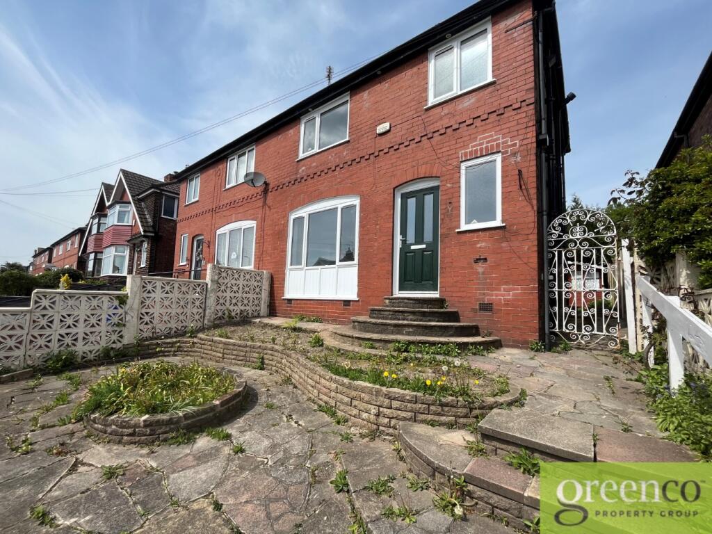 3 bedroom semi-detached house for rent in Carisbrook Drive, Swinton, Salford, M27
