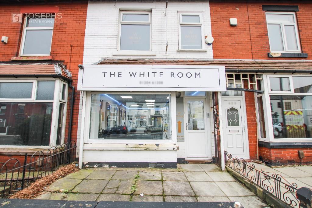 Commercial property for rent in Wigan Road, Bolton, Greater Manchester, BL3