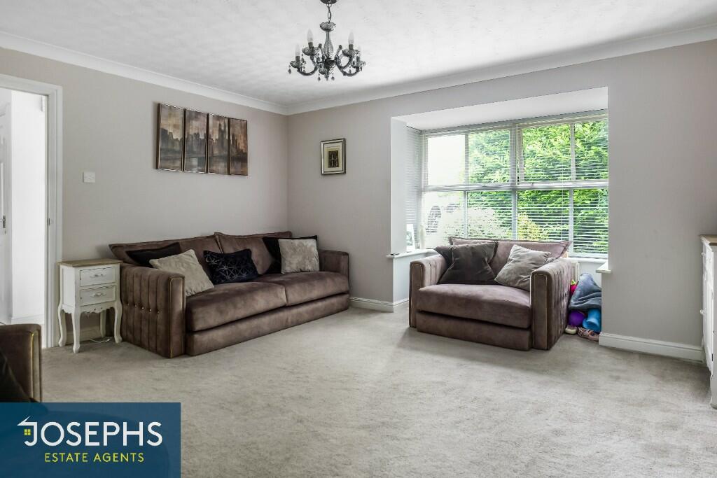 Additional property image - Sonning Drive, Bolton, Greater Manchester, BL3