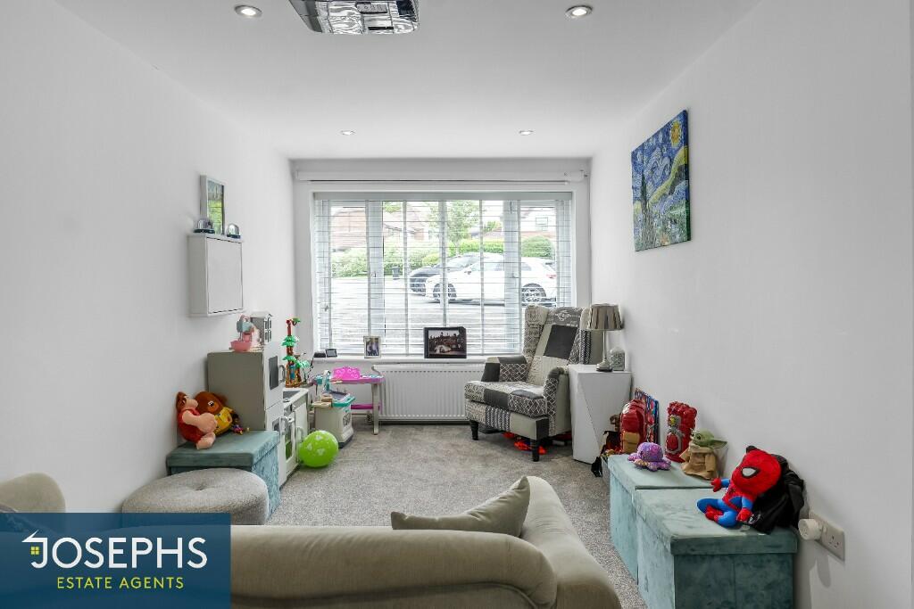 Additional property image - Sonning Drive, Bolton, Greater Manchester, BL3