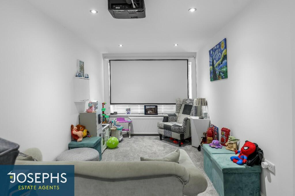 Additional property image - Sonning Drive, Bolton, Greater Manchester, BL3